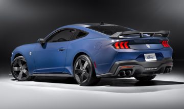 Mustang-Dark-Horse-Carbon-Fiber-Wheels_02