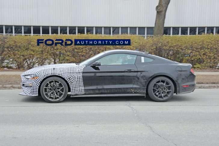 2023 Ford Mustang S650 Mule Prototype February 2021 Exterior 007 side profile 728x485